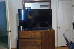 409 Cottonwood Cir, Raleigh, NC 27609 - Photo 11