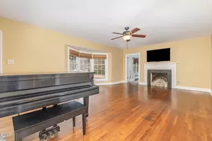 612 N Main St, Louisburg, NC 27549 - Photo 11