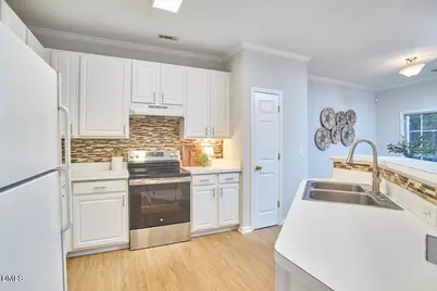 2264 Plum Frost Drive, Raleigh, NC 27603 - Photo 7