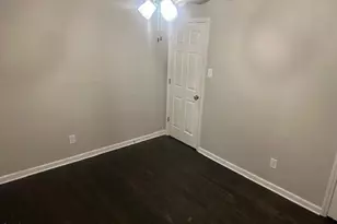 1221 Woodbriar Ave, Greensboro, NC 27405 - Photo 11