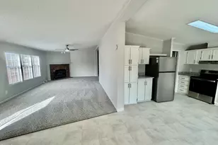 102 Bladestone Pl, Pikeville, NC 27863 - Photo 3