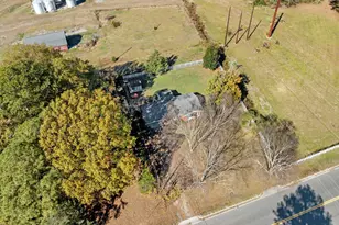 212 W Church St, Conetoe, NC 27819 - Photo 17