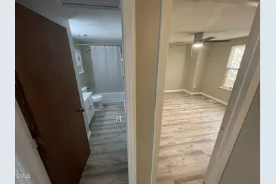 7272 Shellburne Drive, Raleigh, NC 27612 - Photo 17