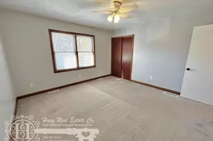 296 Seventh Ave, Yanceyville, NC 27379 - Photo 17