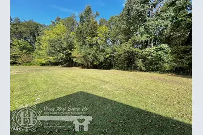 296 Seventh Avenue #3, Yanceyville, NC 27379 - Photo 3