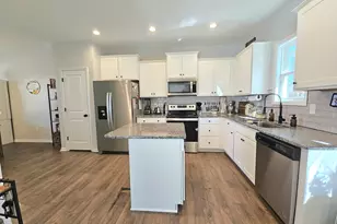 170 Greenhouse St, Zebulon, NC 27597 - Photo 11