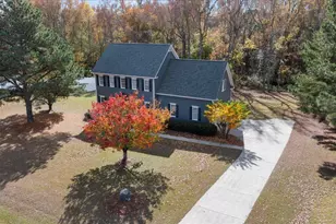 6712 Wavcott Dr, Fuquay Varina, NC 27526 - Photo 3