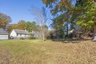 5520 Round Hill Ln, Raleigh, NC 27616 - Photo 27