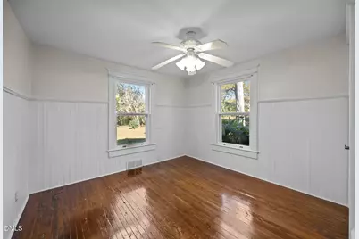 105 S Elm Street, Louisburg, NC 27549 - Photo 15