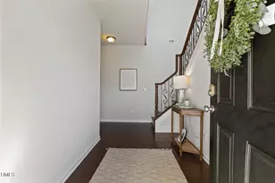 115 Cottage Dr, Clayton, NC 27527 - Photo 3