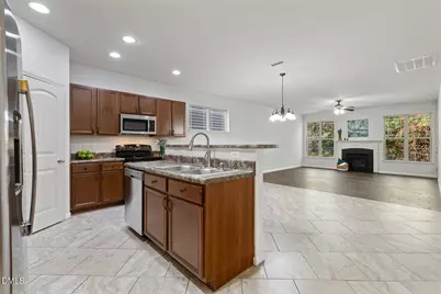 115 Cottage Drive, Clayton, NC 27527 - Photo 5