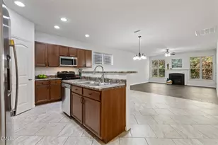 115 Cottage Dr, Clayton, NC 27527 - Photo 5