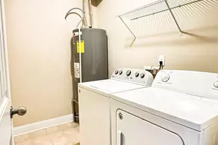 115 Ballyliffen Ln, Cary, NC 27519 - Photo 5