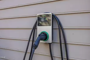 11829 N Exeter Way, Raleigh, NC 27613 - Photo 39