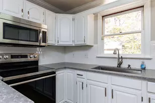 312 Heidinger Dr, Cary, NC 27511 - Photo 9