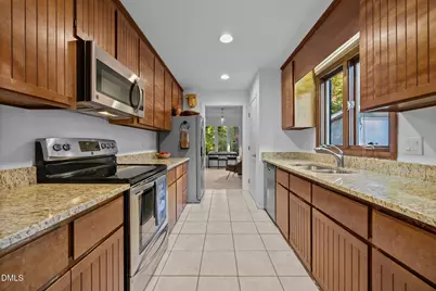 2959 Rue Sans Famille, Raleigh, NC 27607 - Photo 17