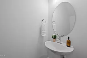 614 Great Ridge Pkwy, Chapel Hill, NC 27516 - Photo 17