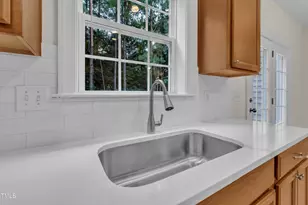 1139 Grogans Mill Dr, Cary, NC 27519 - Photo 15