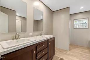 124 Cherryville Ln, Henderson, NC 27537 - Photo 15