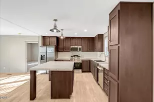 124 Cherryville Ln, Henderson, NC 27537 - Photo 7