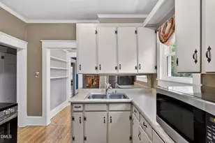 401 S 8th St, Mebane, NC 27302 - Photo 11