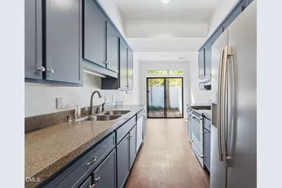 1 Vauxhall Place, Chapel Hill, NC 27517 - Photo 11