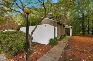 1 Vauxhall Pl, Chapel Hill, NC 27517 - Photo 1