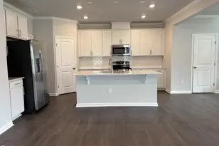 525 Hanover Shr Ln, Raleigh, NC 27610 - Photo 5