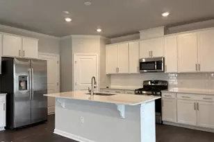 525 Hanover Shr Ln, Raleigh, NC 27610 - Photo 11