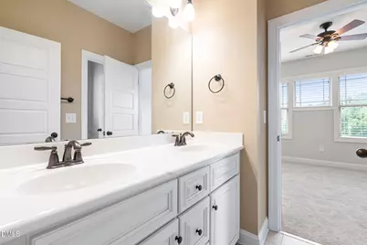 129 Middlegreen Place, Holly Springs, NC 27540 - Photo 25