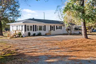 2009 Windy Hill Farm Ln, Zebulon, NC 27597 - Photo 3