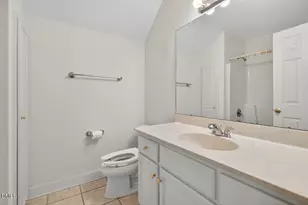 2204 Hayfield Dr, Durham, NC 27705 - Photo 35