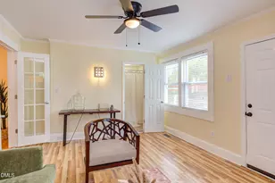 1109 N Elizabeth St, Durham, NC 27701 - Photo 25