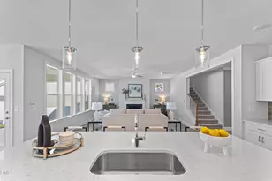 45 W Victoria Rdg Dr, Selma, NC 27576 - Photo 19