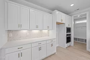 45 W Victoria Rdg Dr, Selma, NC 27576 - Photo 9