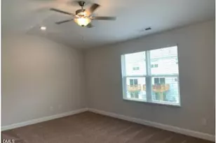 6927 Eddy Point Ln, Raleigh, NC 27616 - Photo 9