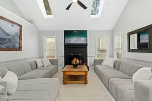 8616 Vanburgh Ct, Raleigh, NC 27615 - Photo 15