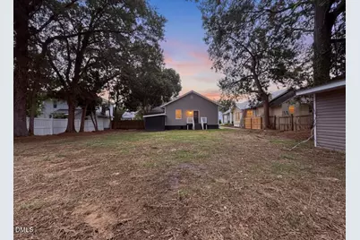 604 S Layton Avenue, Dunn, NC 28334 - Photo 5