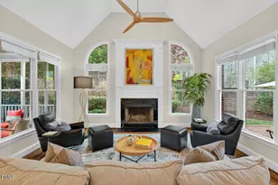 100 Palmyra Pl, Chapel Hill, NC 27514 - Photo 23