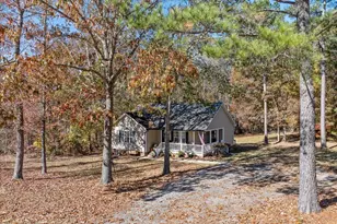 447 Sunray Dr, Clayton, NC 27520 - Photo 3