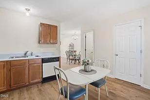 5503 Fieldcross Ct, Raleigh, NC 27610 - Photo 11