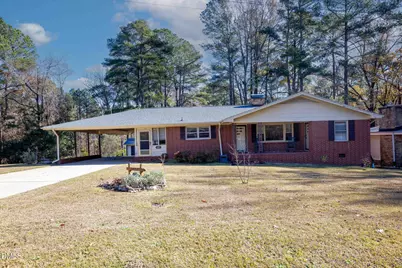 102 Hillcrest Drive, Smithfield, NC 27577 - Photo 1