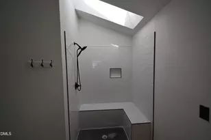 412 Maymont Dr, Durham, NC 27703 - Photo 9