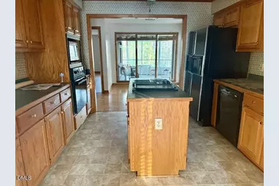 80 White Deer Lane, Henderson, NC 27537 - Photo 35