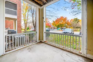 412 Waterford Lake Dr, Cary, NC 27519 - Photo 27