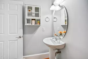 412 Waterford Lake Dr, Cary, NC 27519 - Photo 19