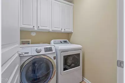 8204 Pilots View Drive, Raleigh, NC 27617 - Photo 15