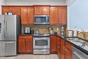 8204 Pilots View Dr, Raleigh, NC 27617 - Photo 13