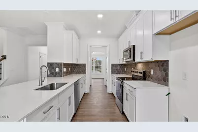 521 Dorset Stream Drive, Fuquay-Varina, NC 27526 - Photo 11