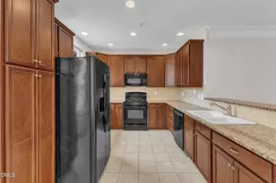 9211 Calabria Dr, Raleigh, NC 27617 - Photo 11
